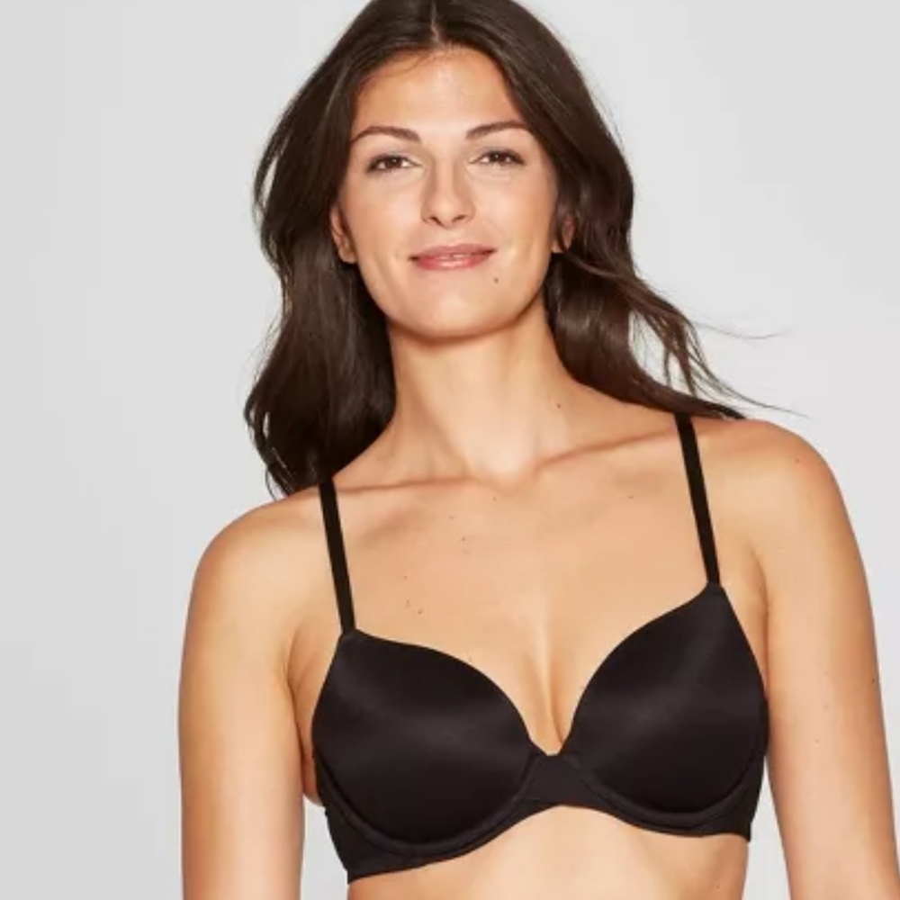 Auden T shirt Bra‎ 38 DD convertible to racerback